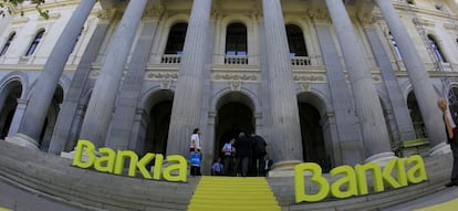 Salida a Bolsa de las acciones del grupo BANKIA