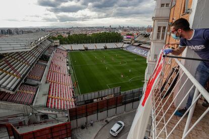 El estadio de Vallecas, durante el Rayo-Albacete.