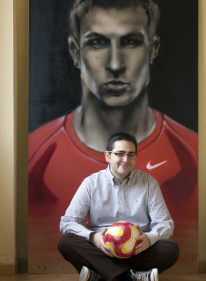 Miguel Gutiérrez, responsable del <i>blog</i> Diariosdefutbol.