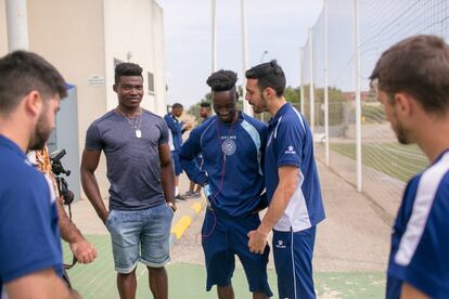 Integrantes del Alma de África llega a Puerto Real, donde el 20 de mayo disputaron el último partido de la temporada.