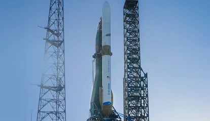 New Glenn de Blue Origin preprado para el despegue