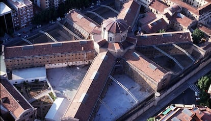 Vista aèria de la Model, exemple d'arquitectura panòptica.