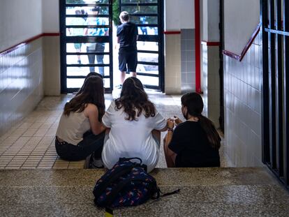 Estudiantes en un instituto público de Valencia.