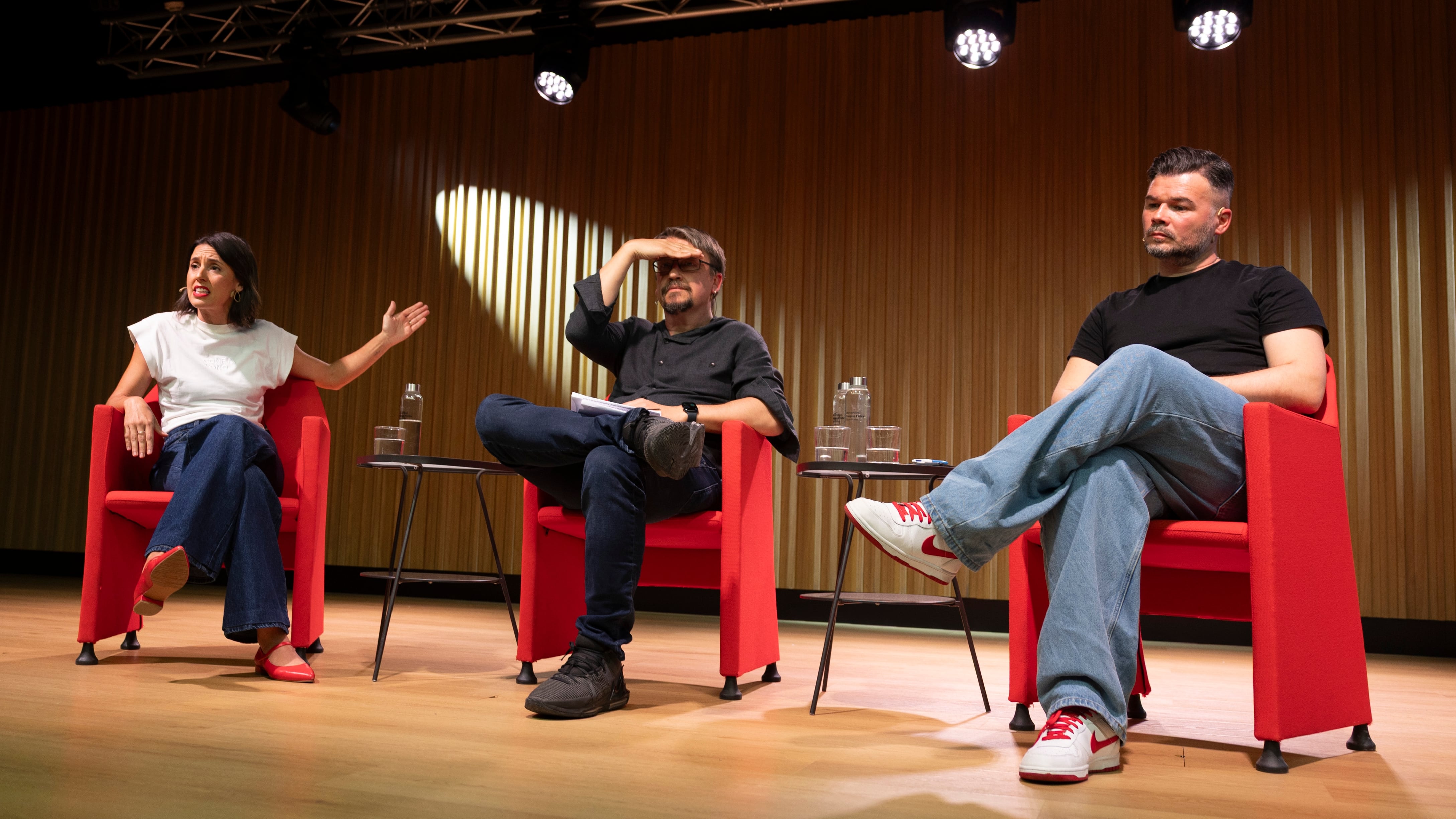 Rufián aprovecha el acto con Montero para exigir a ERC que lidere la suma de la izquierda alternativa  