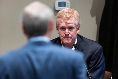 Alex Murdaugh is cross-examined by prosecutor Creighton Waters during his murder trial in South Carolina, on Thursday, February 23, 2023.