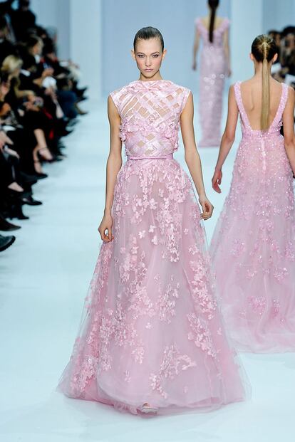 Las princesas de color de fresa de Elie Saab