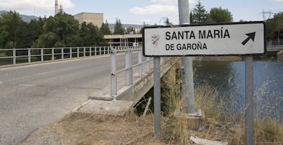 Acceso principal de la central nuclear de Santa María de Garoña (Burgos).