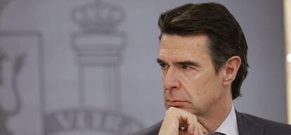 El ministro de Industria, Energía y Turismo, José Manuel Soria, tras el último Consejo de Ministros.