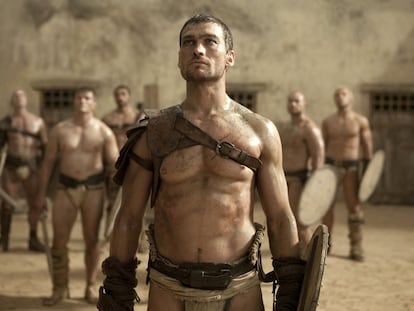 Andy Whitfield, en el papel de Espartaco.