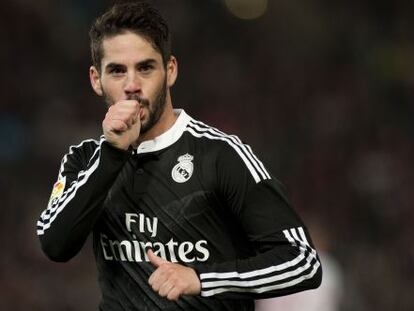 Isco celebra un gol en un patido de Liga.