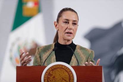 Claudia Sheinbaum durante la conferencia matutina en Palacio Nacional, este martes.