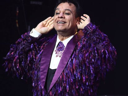 Juan Gabriel, durante un concierto en Los Ángeles en septiembre de 2014.