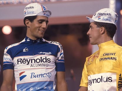 Miguel Indurain y Pedro Delgado, en el Tour de 1989.
