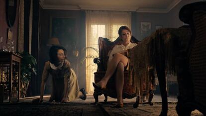 Chiara D’Anna y Sidse Babett Knudsen, en el filme.