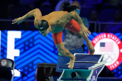 Caeleb Dressel se lanza a la piscina este mes de junio antes de los Juegos.