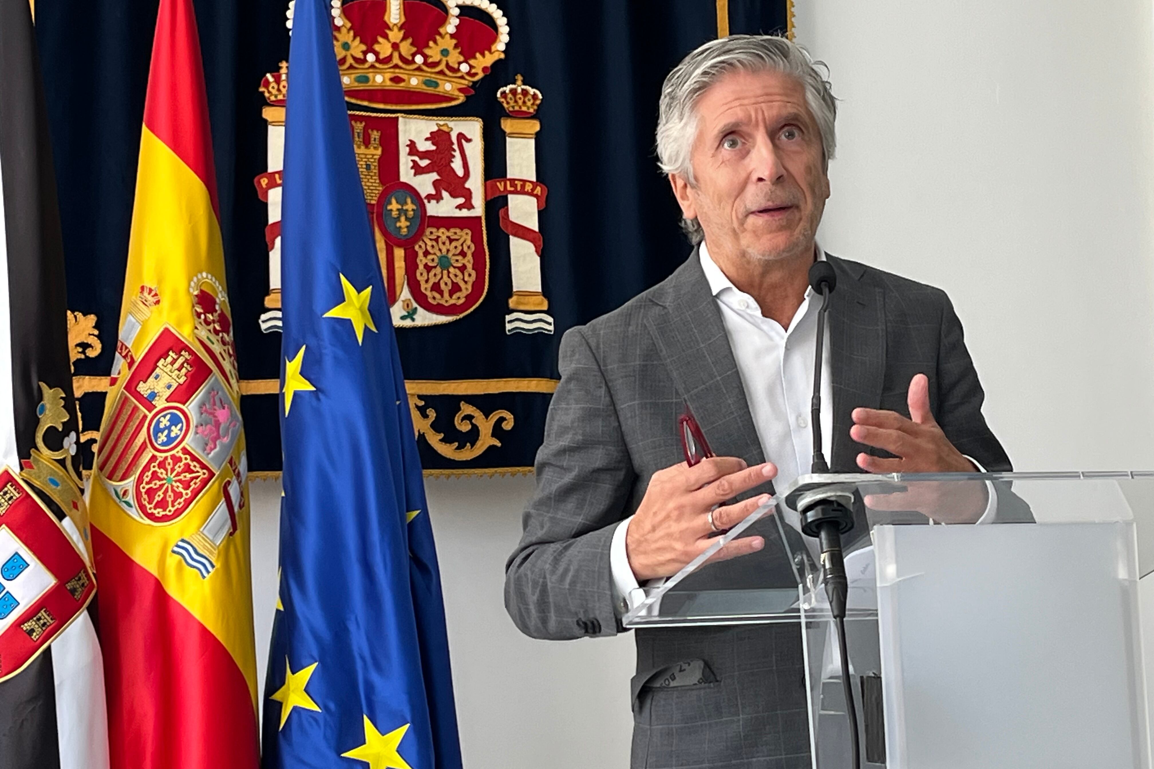 Marlaska anuncia refuerzos en la frontera de Ceuta y Melilla ante la amenaza de otra entrada durante las elecciones de Marruecos