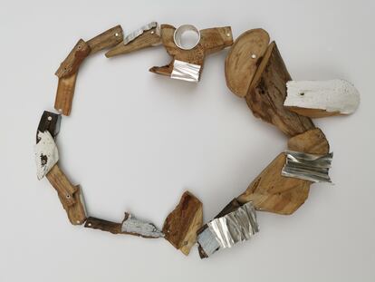 Una de las obras de Saskia Bostelmann en 'Piedra, papel o tijera. De pepenar y crear'.