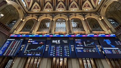 Interior de la Bolsa de Madrid.