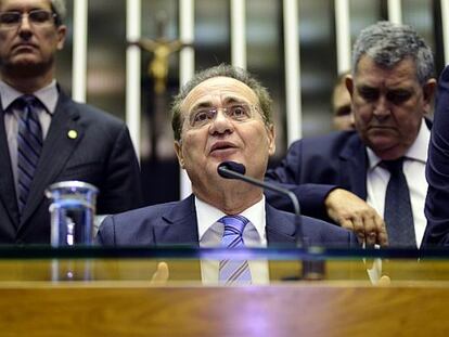 O presidente do Congresso, Renan Calheiros, na vota&ccedil;&atilde;o dos vetos.