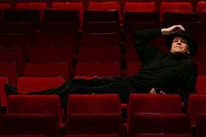 Josep María Flotats, en el teatro madrileño donde representa<i> La cena.</i>