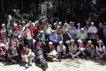 Miembros de la Fundación Lescer antes de iniciar el Camino de Santiago.