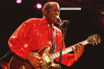 Chuck Berry, durante su actuación en Granada el jueves.