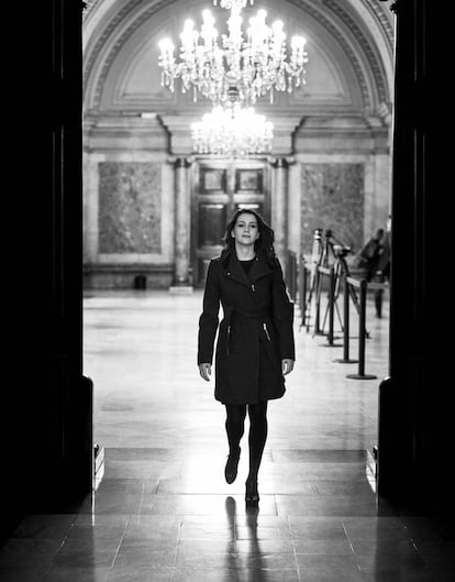 Inés Arrimadas, en la sede del Parlament de Cataluña.