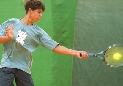 Rafael Nadal, con 15 años en 2001, en la Copa Sevilla. 