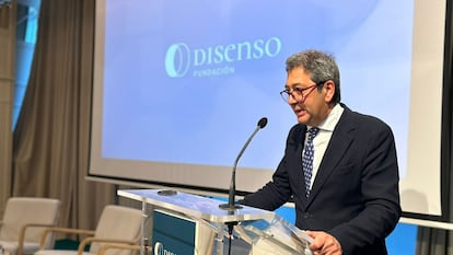 Vicente Barrera, durante su intervención, en la Fundación Disenso, en una imagen de la organización publicada en su cuenta de X.
