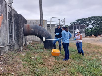 En Guayaquil, Ecuador, ya se investiga la presencia de SARS-CoV-2 en aguas residuales