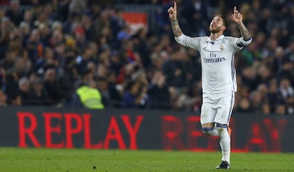 Sergio Ramos celebra el gol del empate ante el Barcelona.