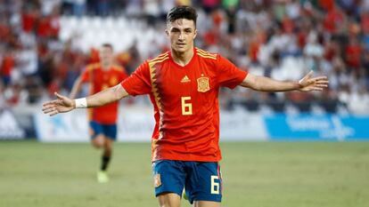 Manu García, del Sporting, celebra un gol con la selección española sub-21.