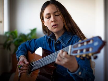 La cantante Paula Ribó, conocida artísticamente como Rigoberta Bandini, en febrero de este año.