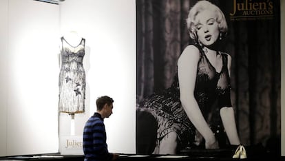 Vestido de Marilyn Monroe do filme ‘Quanto mais Quente Melhor’ que será leiloado.