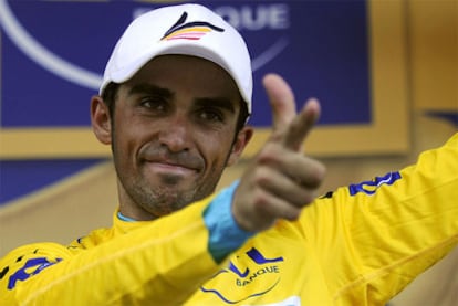Contador, en el podio de una de las etapas del último Tour.