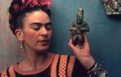 Una fotografía de la artista mexicana Frida Kahlo.
