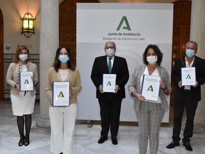 Delegación del Gobierno en Jaén, en la presentación del protocolo de Salud para atender a temporeros en la campaña de la aceituna