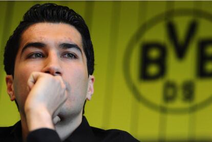 Sahin, durante la conferencia de prensa en la que confirmó que cambiaba el Borussia de Dortmund por el Madrid.