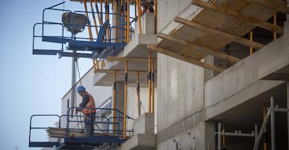 Trabajadores de la construcción, la semana pasada en Gibraltar.