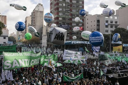 Marcha de la CGT en Buenos Aires