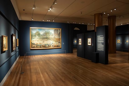 Una de las salas sobre la exposición de Luis Paret.
