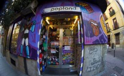 Fachada de Popland en la calle de Manuela de Malasaña, 24.