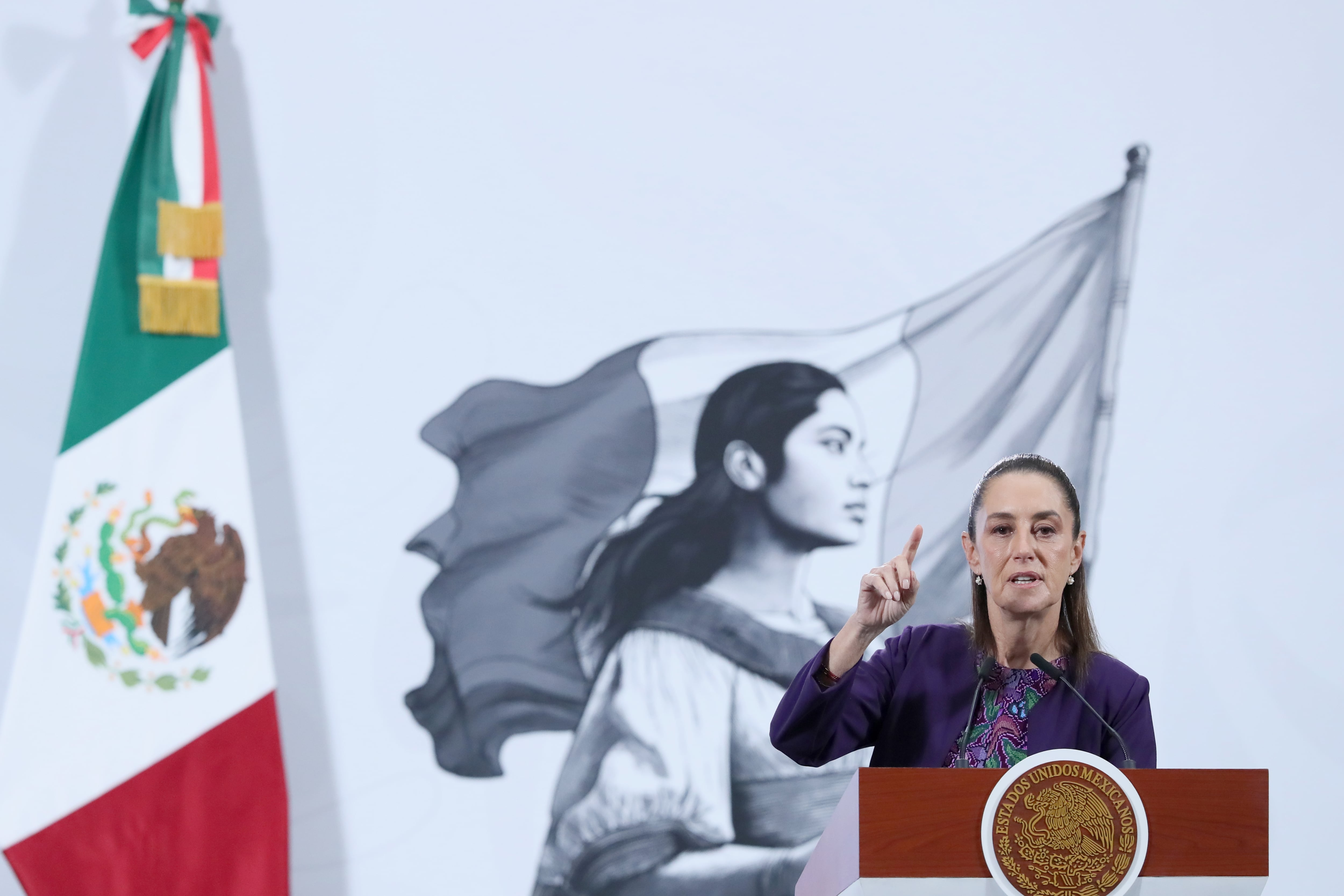 La presidenta de México, Claudia Sheinbaum, durante una rueda de prensa este jueves en Palacio Nacional de la Ciudad de México.