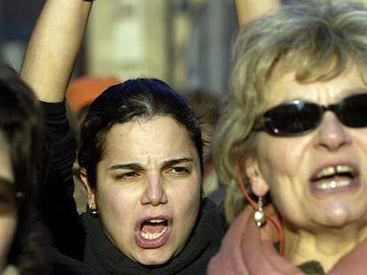 Manifestación en Milán a favor de la ley de aborto en 2006.