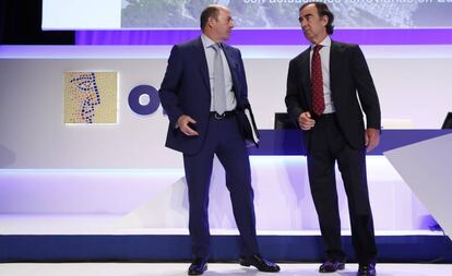 El CEO de OHL, José Antonio Fernández Gallar, junto al presidente del grupo, Juan Villar-Mir.