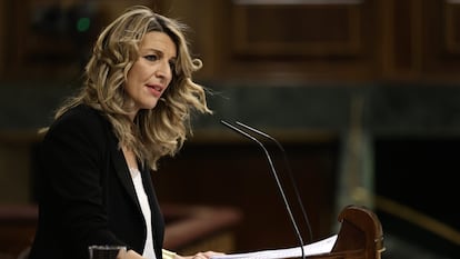 La vicepresidenta segunda del Gobierno y ministra de Trabajo y Economía Social, Yolanda Díaz, en el Congreso de los Diputados, este jueves.