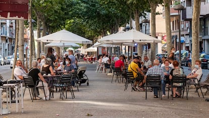 The city of Lleida on the first working day of the confinement orders.