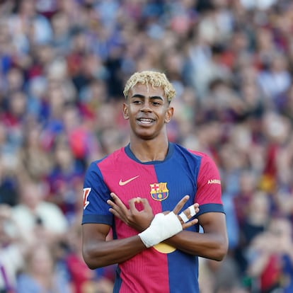 Barcelona's Lamine Yamal celebrates after scoring his side's opening goal during the Spanish La Liga soccer match between Barcelona and Villarreal at Lluis Companys Olympic Stadium in Barcelona, Spain, Sunday, May 18, 2025. (AP Photo/Joan Monfort) 


Associated Press / LaPresse
Only italy and spain