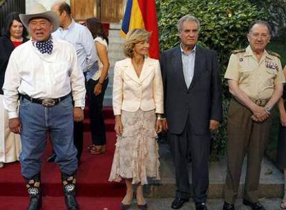 Eduardo Aguirre, Elena Salgado, Enrique Múgica y el general Félix Sanz.