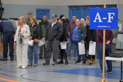 Los votantes de Maine fueron de los primeros en acudir a los centros de votacin. 